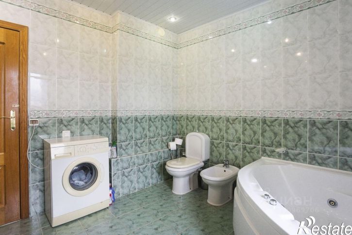 4-комн квартира ул Свердлова, 32 13,  д. 32 13,  к. 13