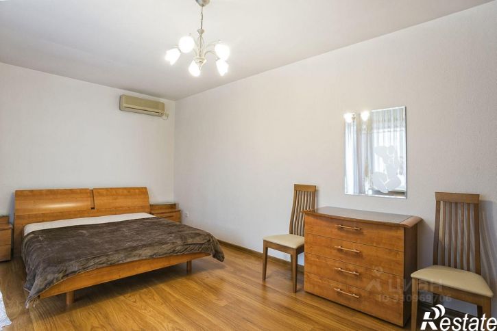 4-комн квартира ул Свердлова, 32 13,  д. 32 13,  к. 13