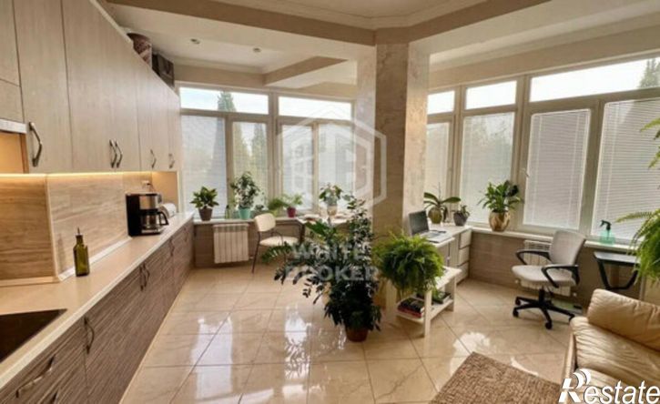 2-комн квартира улица Кирова, 41А,  д. 41А