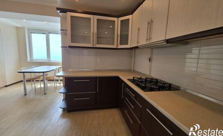 2-комн квартира ул Сеченова, 10,  д. 10