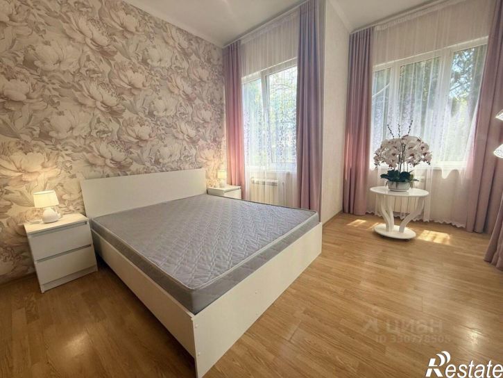 2-комн квартира улица Кирова, 12,  д. 12