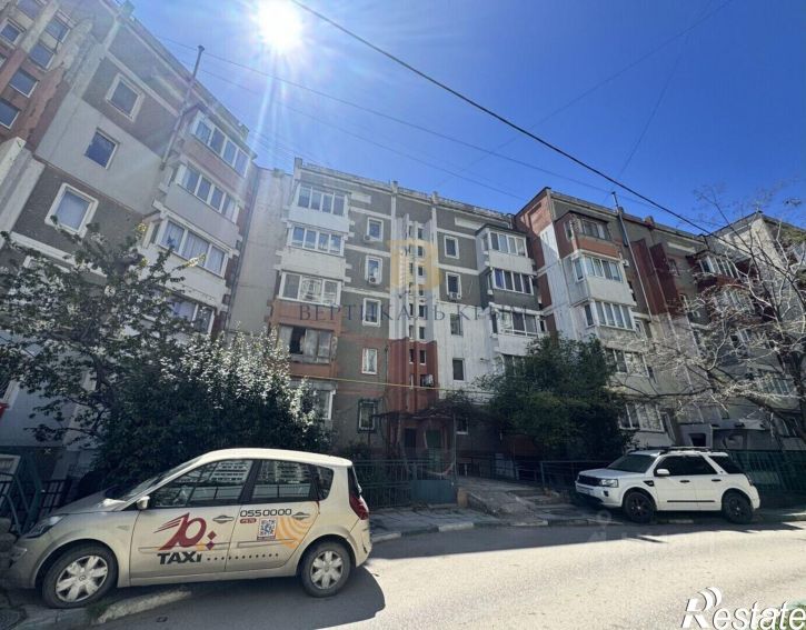 4-комн квартира улица Тимирязева, 35,  д. 35