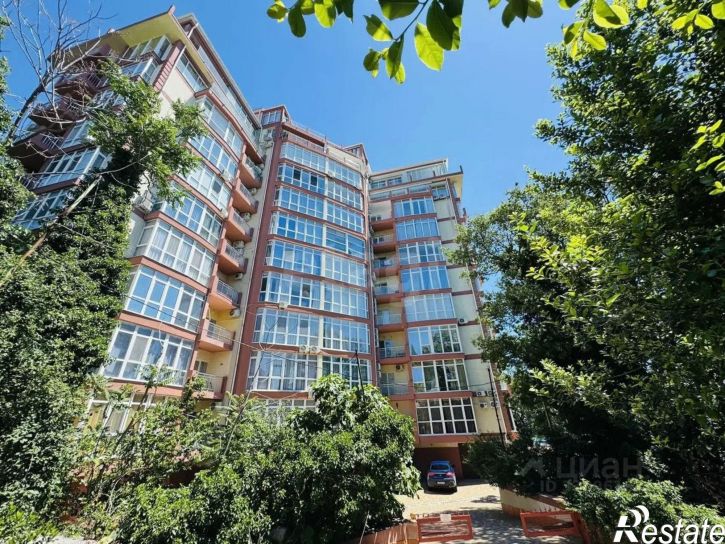 3-комн квартира ул Владимира Луговского, 18Г,  д. 18Г