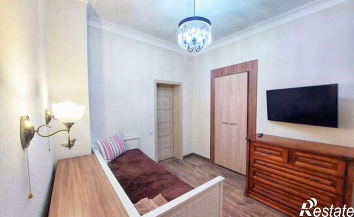 2-комн квартира улица Чехова, 18,  д. 18