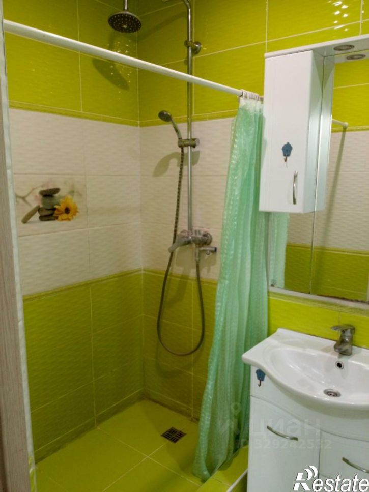 2-комн квартира улица Сеченова, 20,  д. 20