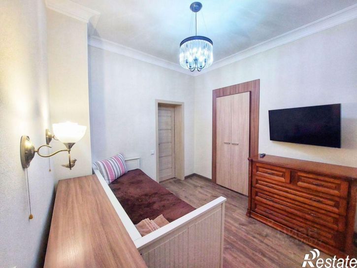 2-комн квартира улица Чехова, 18,  д. 18