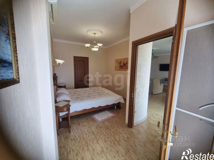3-комн квартира наб им А.С.Пушкина, 17Б,  д. 17Б