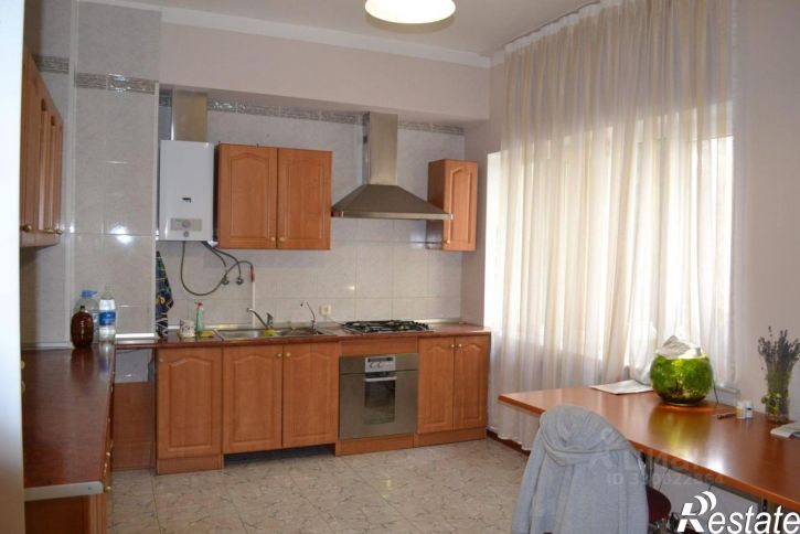 4-комн квартира улица Пальмиро Тольятти, 9А,  д. 9А