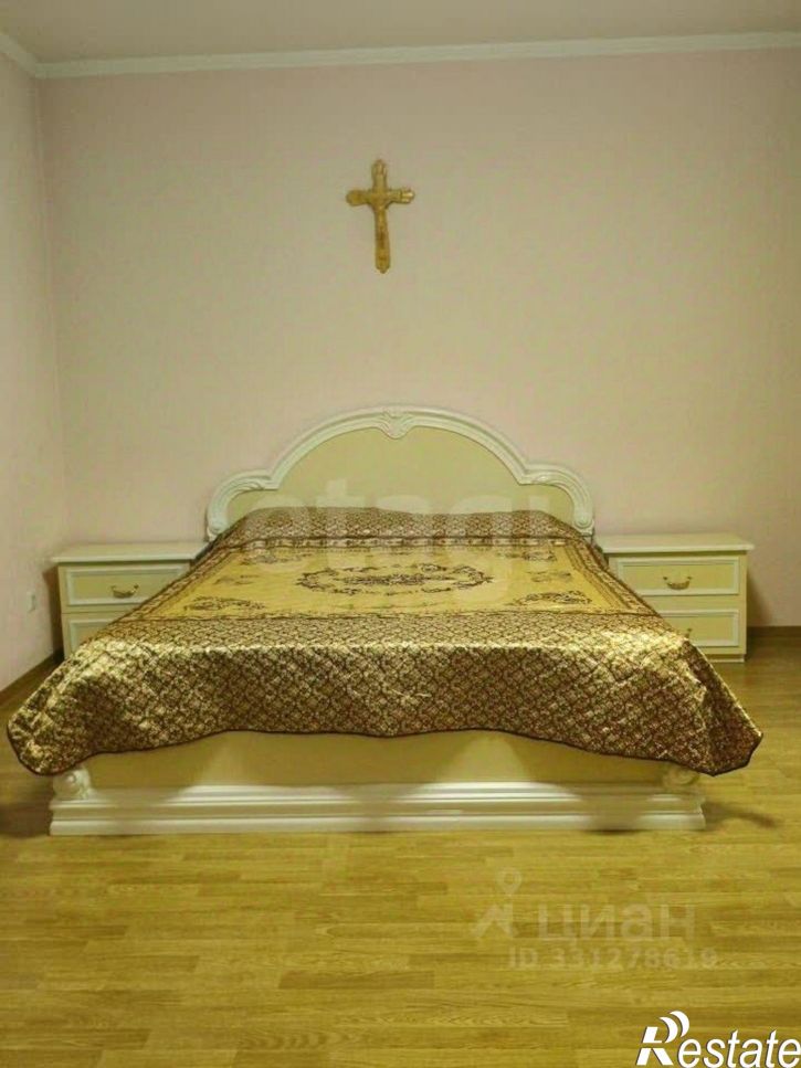 4-комн квартира улица Манагарова, 4,  д. 4