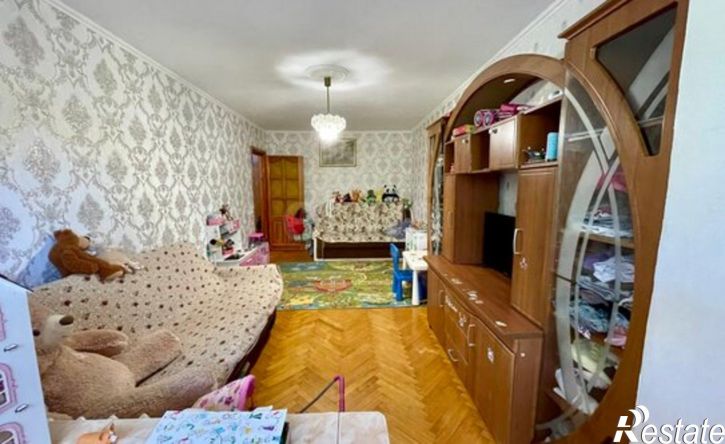 3-комн квартира ул Сурикова Василия, 18,  д. 18
