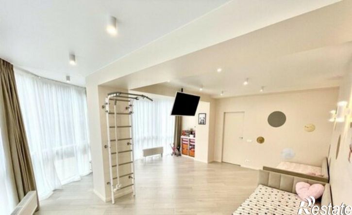 3-комн квартира улица Кривошты, 11А,  д. 11А