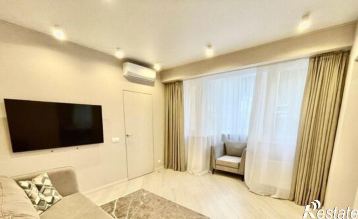 3-комн квартира улица Кривошты, 11А,  д. 11А