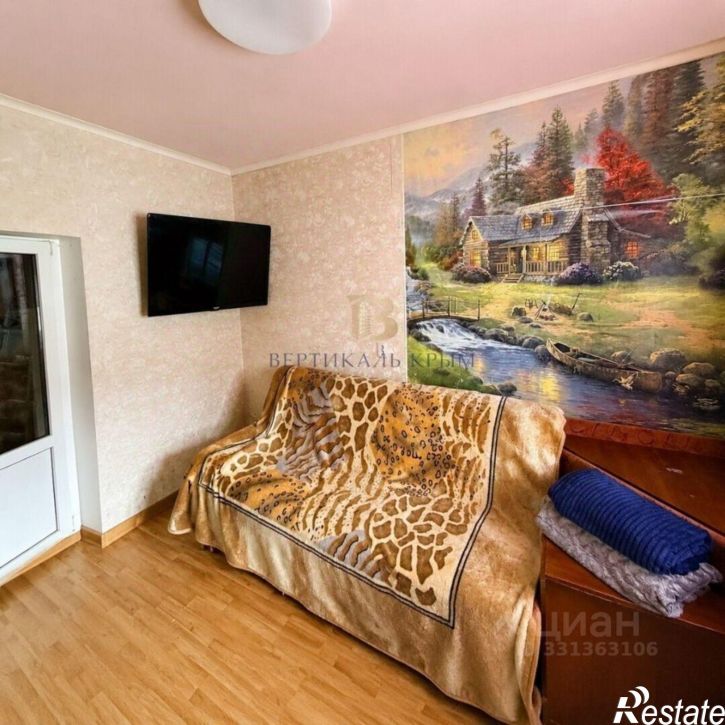 3-комн квартира ул Толстого, 1,  д. 1