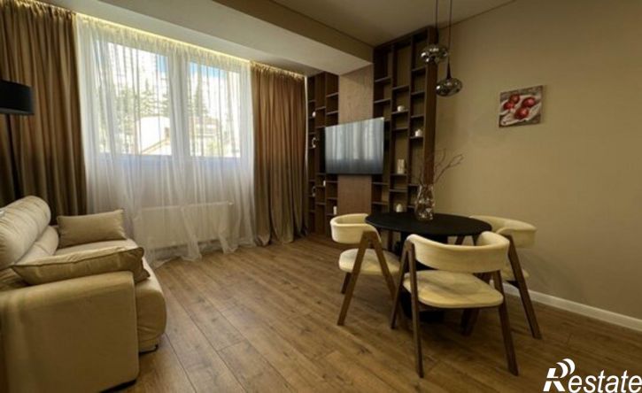 3-комн квартира улица Кирова, 155А к2,  д. 155А к2