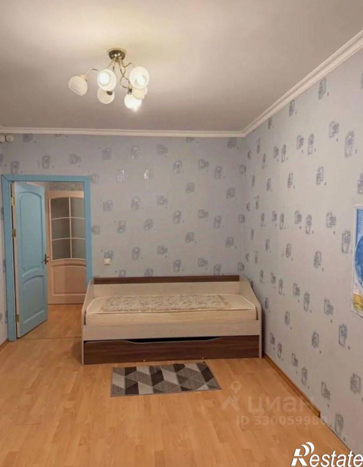 3-комн квартира улица Дзержинского, 30,  д. 30