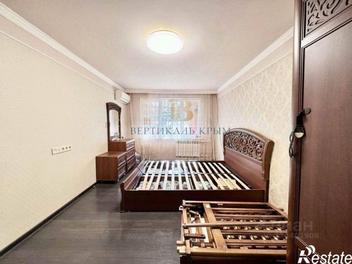 3-комн квартира улица Бирюкова, 36,  д. 36