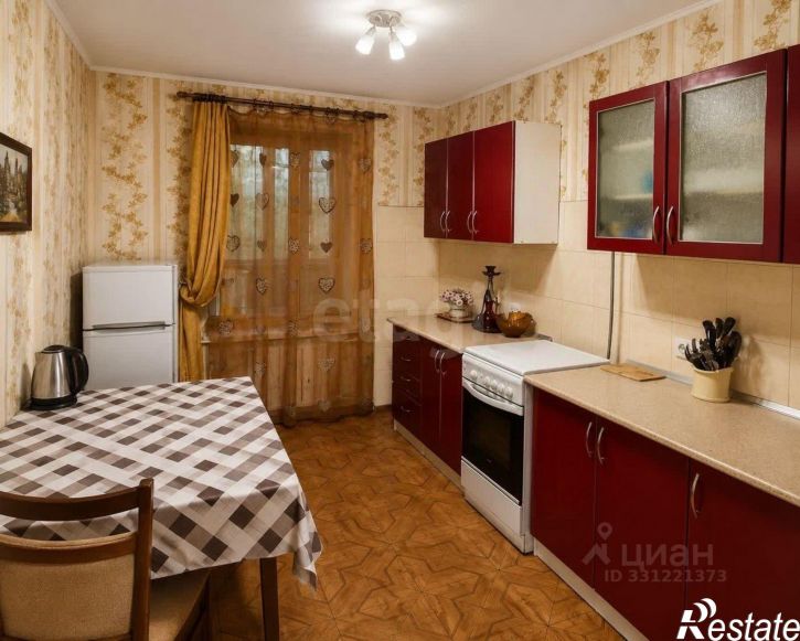 3-комн квартира Ливадийская улица, 31,  д. 31