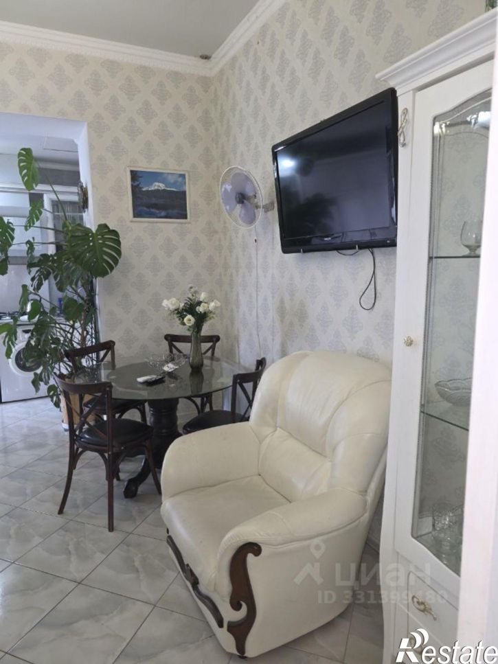 2-комн квартира ул Свердлова, 8,  д. 8