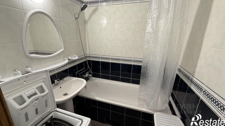 3-комн квартира улица Дзержинского, 3,  д. 3