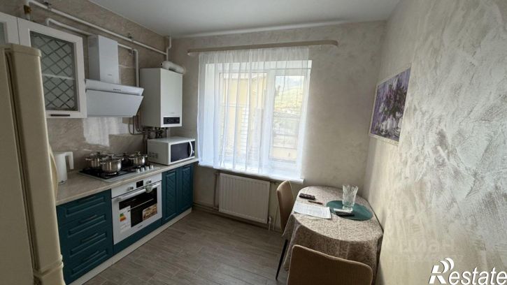 3-комн квартира улица Дзержинского, 3,  д. 3