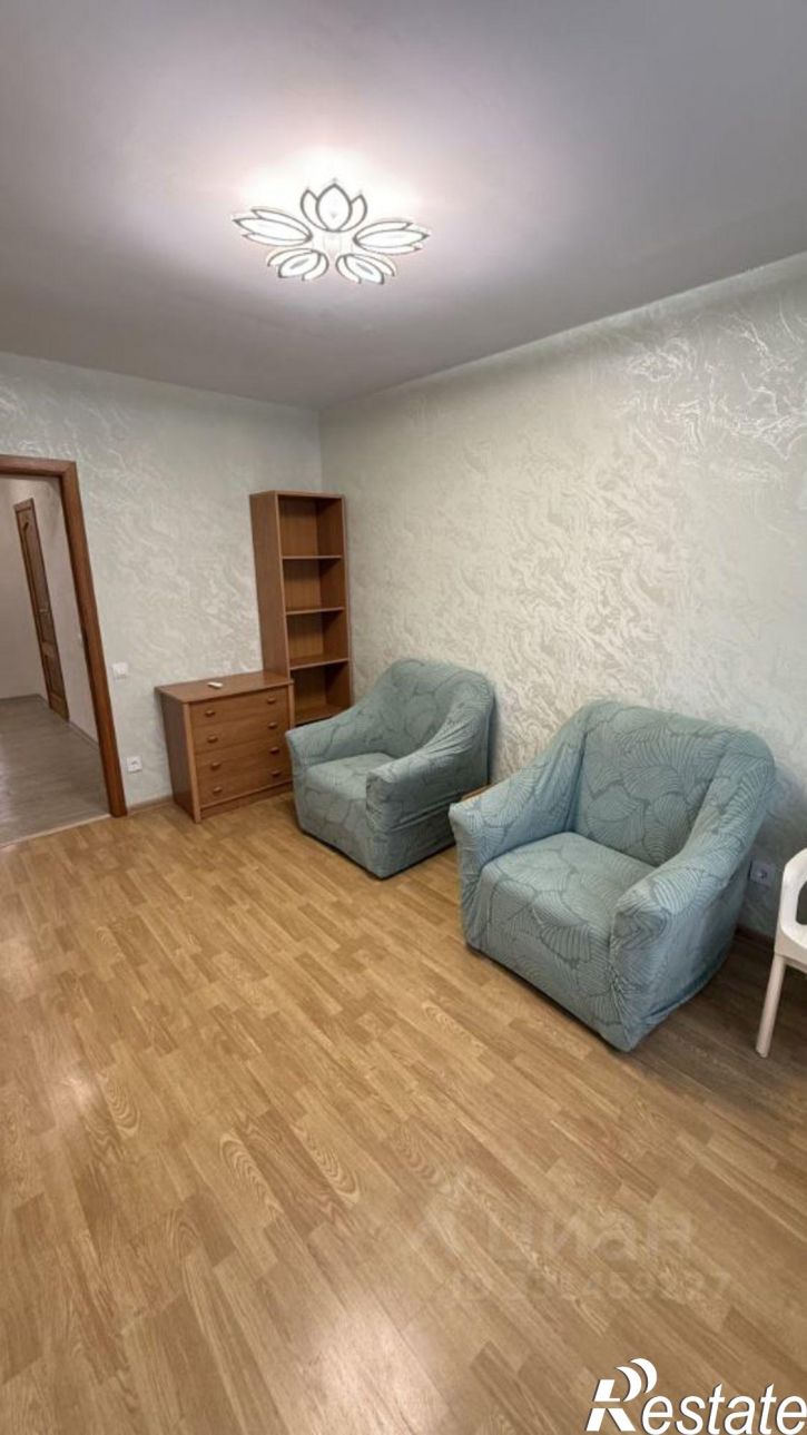 3-комн квартира улица Дзержинского, 3,  д. 3