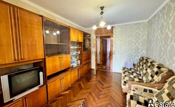 2-комн квартира Весенняя улица, 12,  д. 12