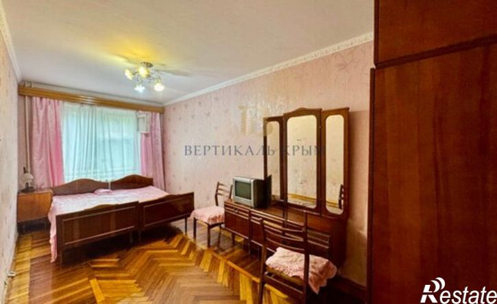 2-комн квартира Весенняя улица, 12,  д. 12