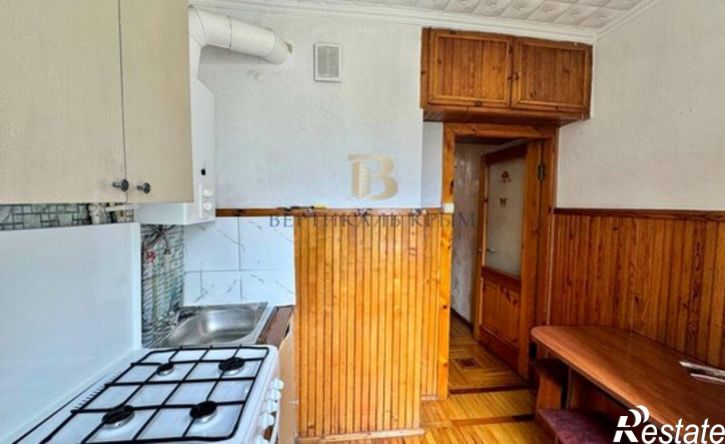 2-комн квартира Весенняя улица, 12,  д. 12