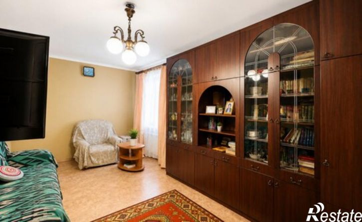 2-комн квартира улица Горького, 16,  д. 16