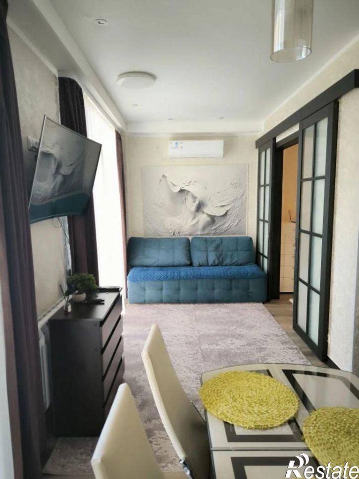 2-комн квартира улица Красных Партизан, 9,  д. 9
