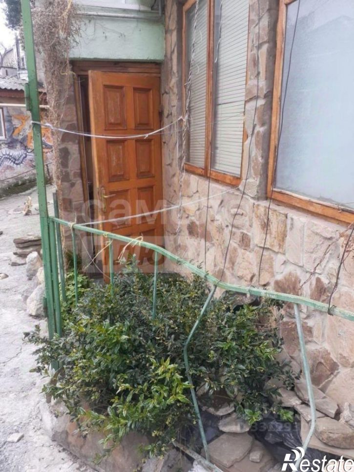 3-комн квартира Ялта г., Макаренко ул., д.14