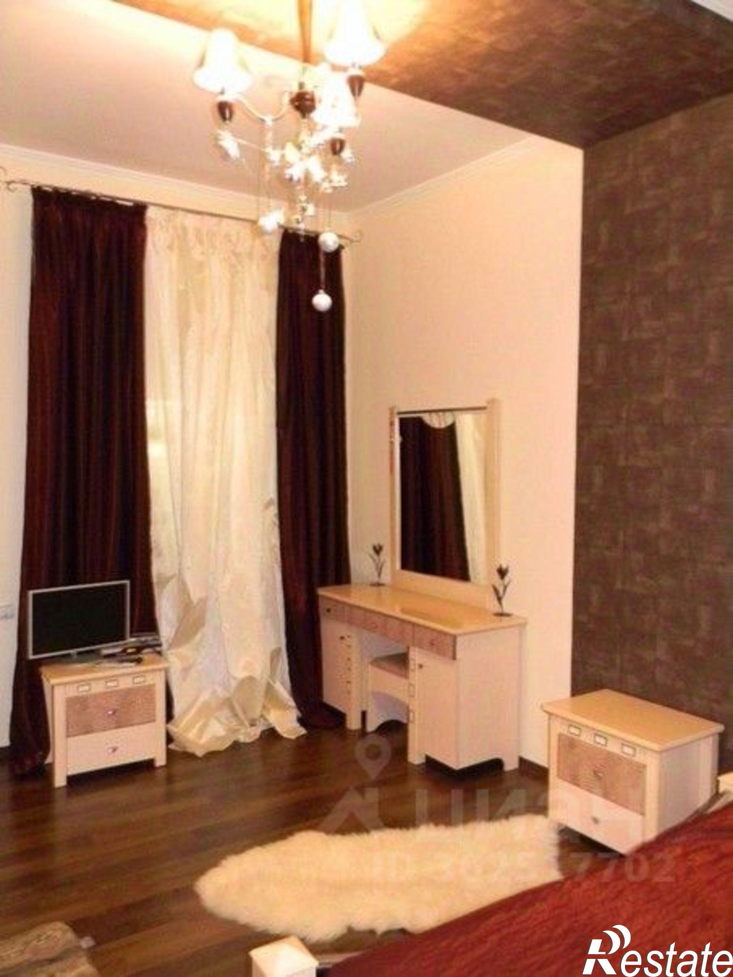 Сдать квартиру за 60 000 рублей на ул Кирова, 82