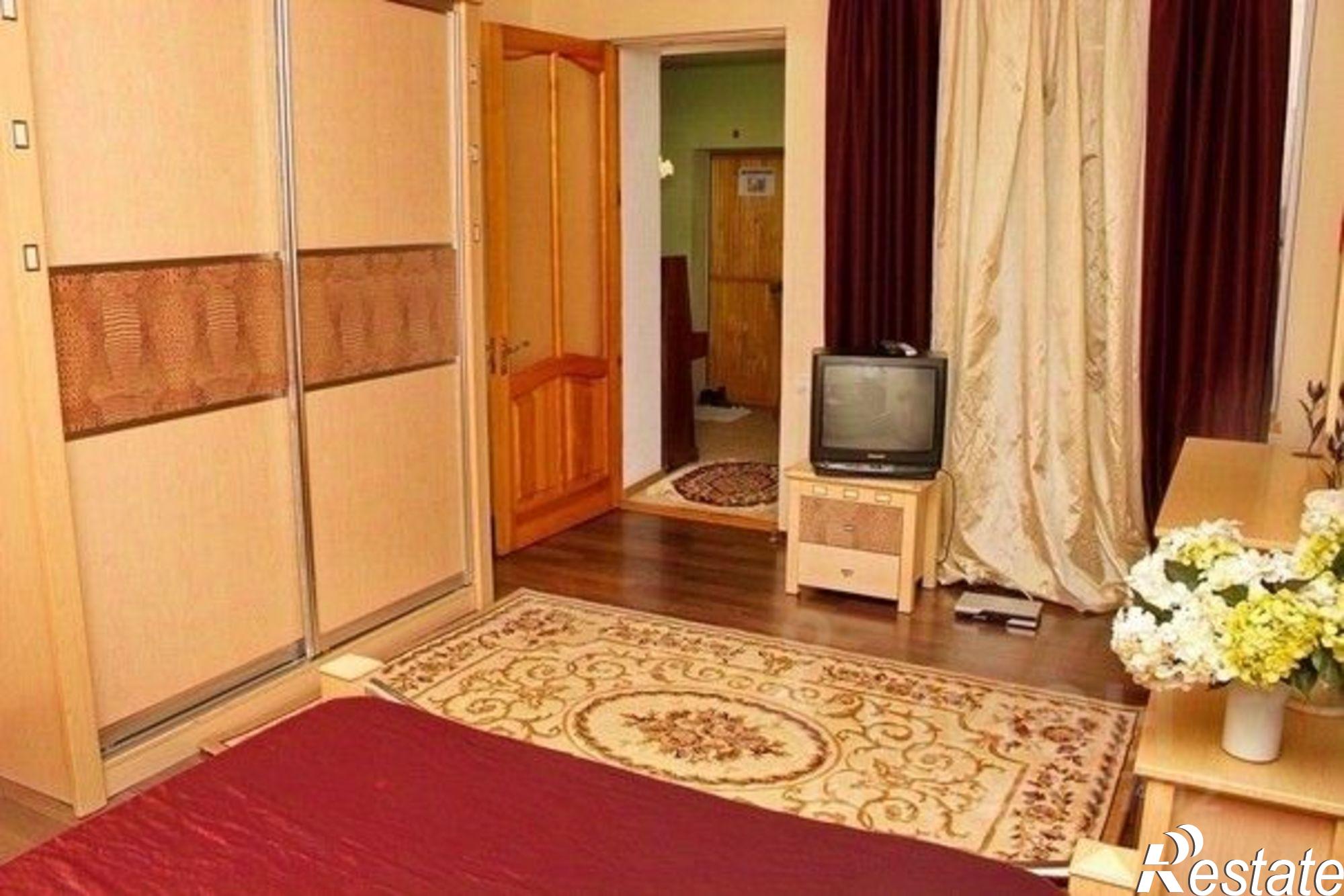 Сдать квартиру за 60 000 рублей на ул Кирова, 82