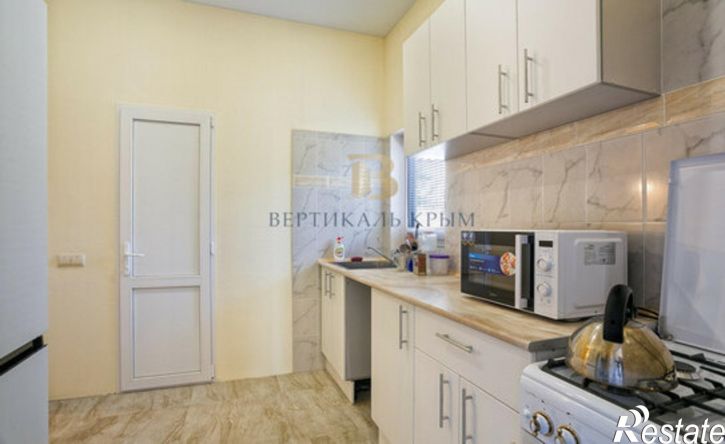 4-комн квартира ул Кирова, 12,  д. 12