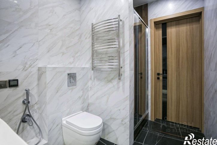 4-комн квартира ул Авроры, 12,  д. 12