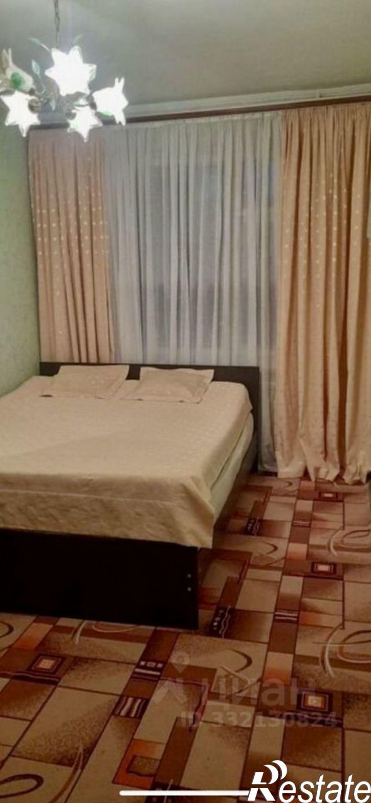 3-комн квартира ул Суворовская, 4,  д. 4