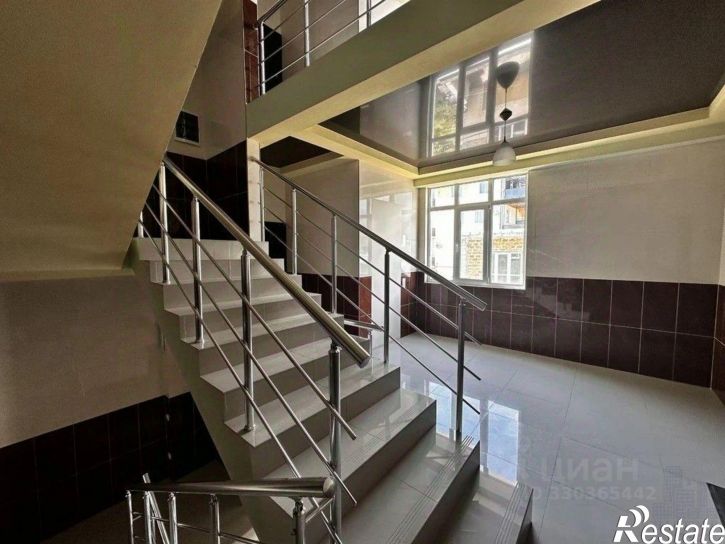 3-комн квартира ул Радужная, 2,  д. 2