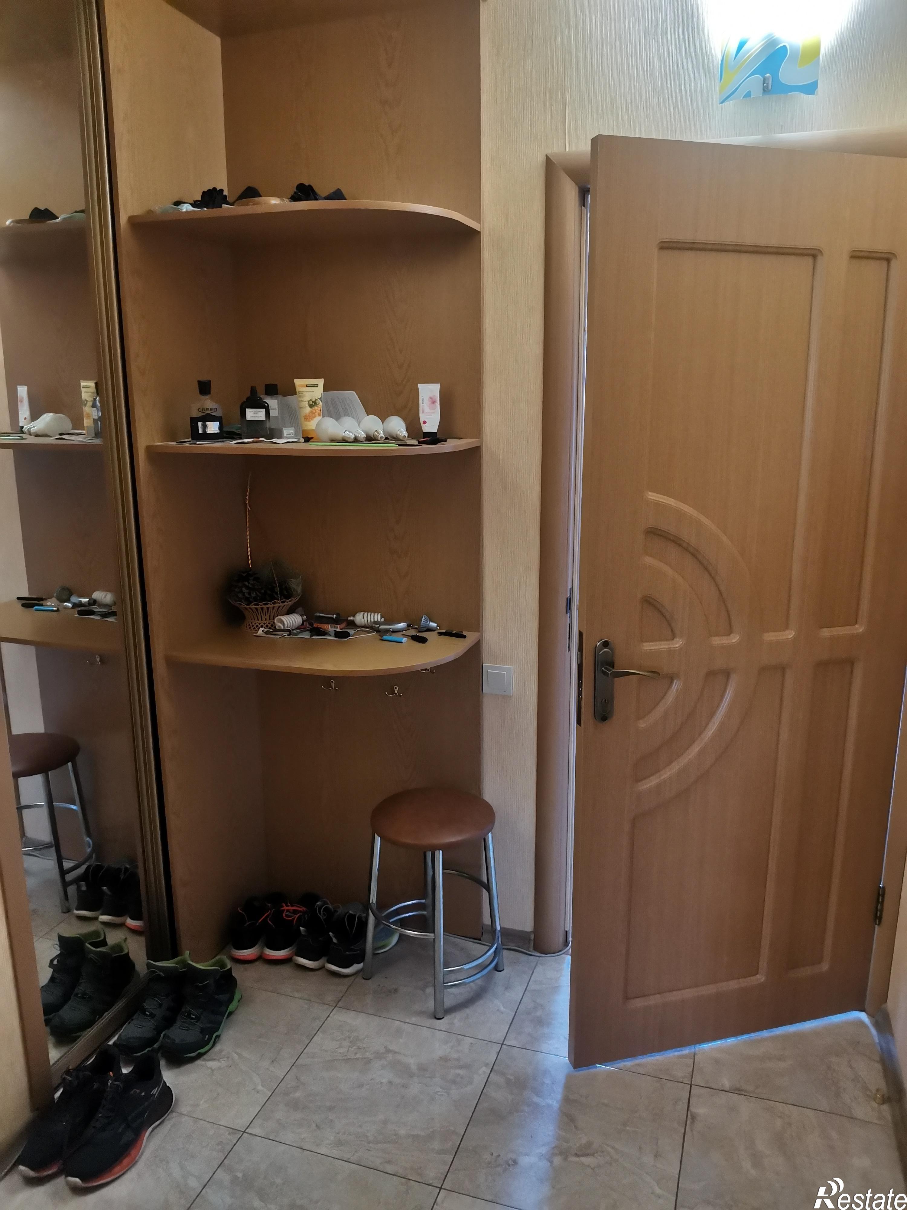 Сдать комнату за 10 000 рублей на Маяковского, 12