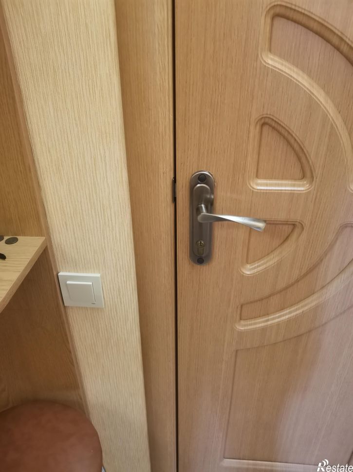 Комната Маяковского, 12