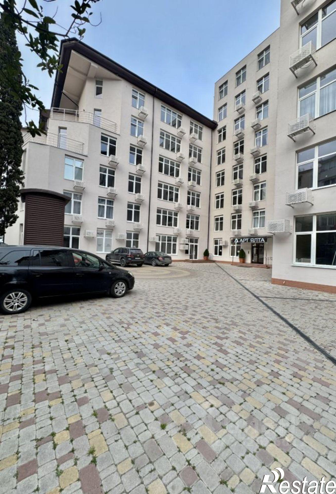 Купить гараж, место в паркинге за 3 500 010 рублей на ул Киевская, 44