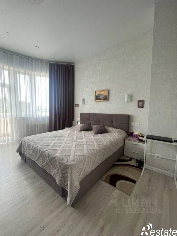 2-комн квартира г Ялта, ул Щорса, д 37