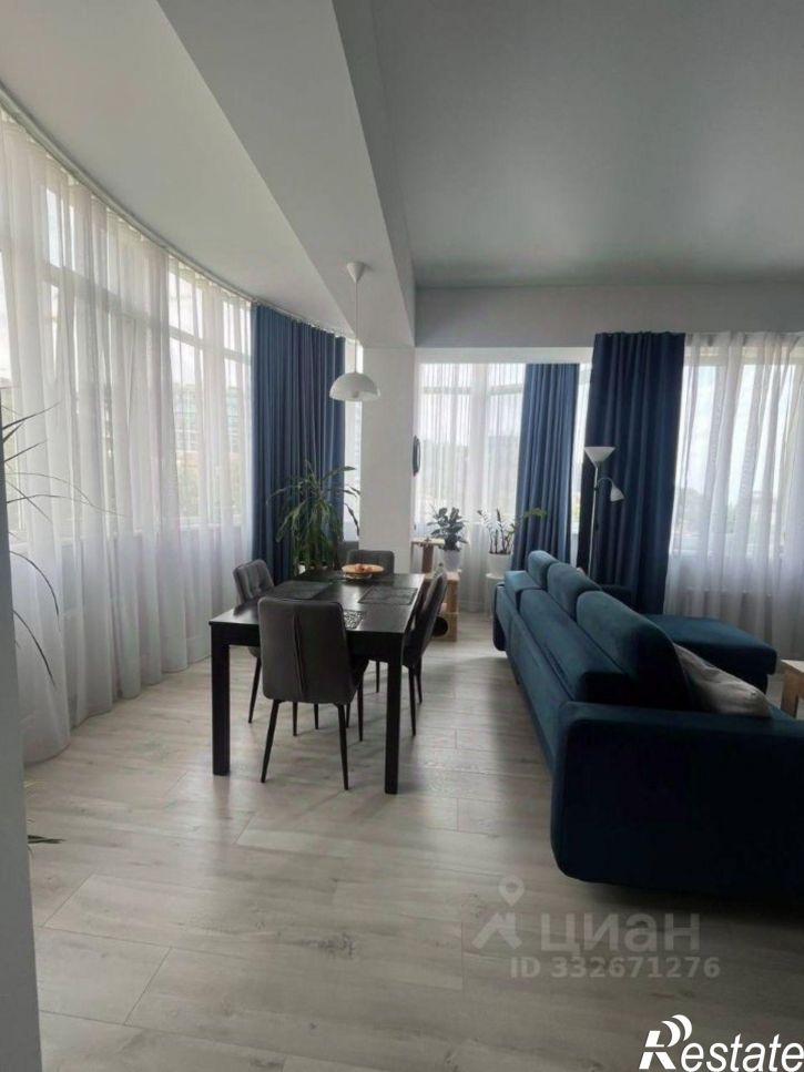2-комн квартира г Ялта, ул Щорса, д 37