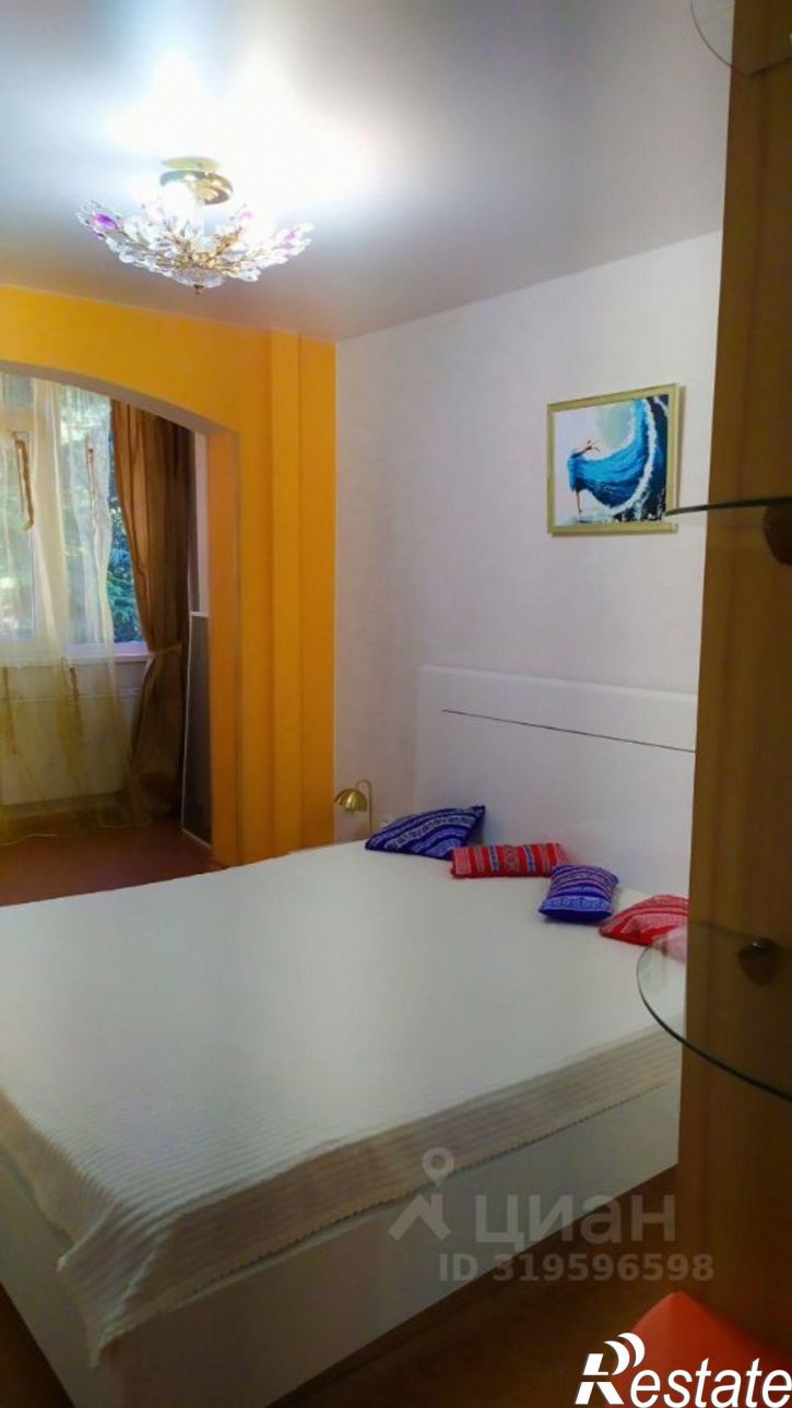 2-комн квартира ул Мухина, 30 1,  д. 30 1,  к. 1