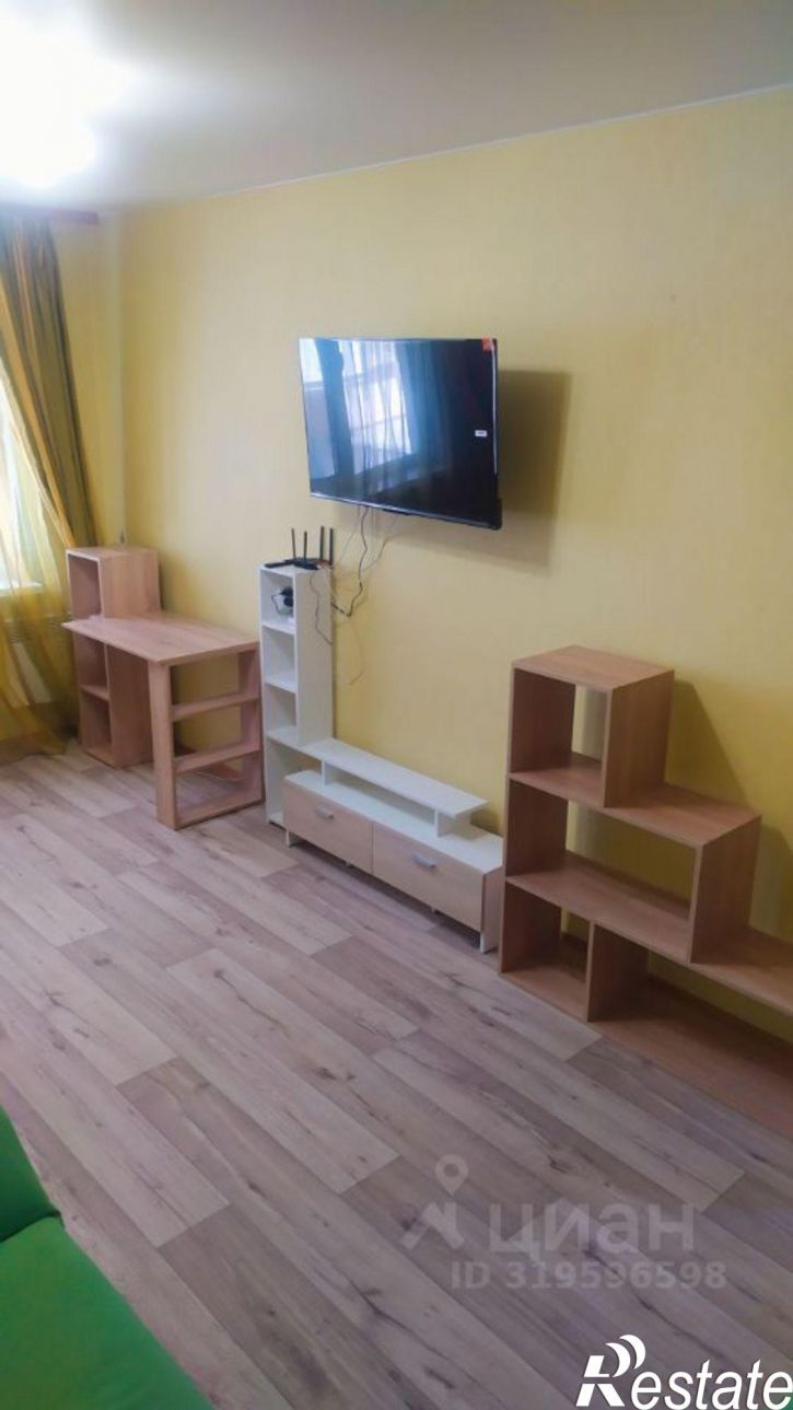 2-комн квартира ул Мухина, 30 1,  д. 30 1,  к. 1
