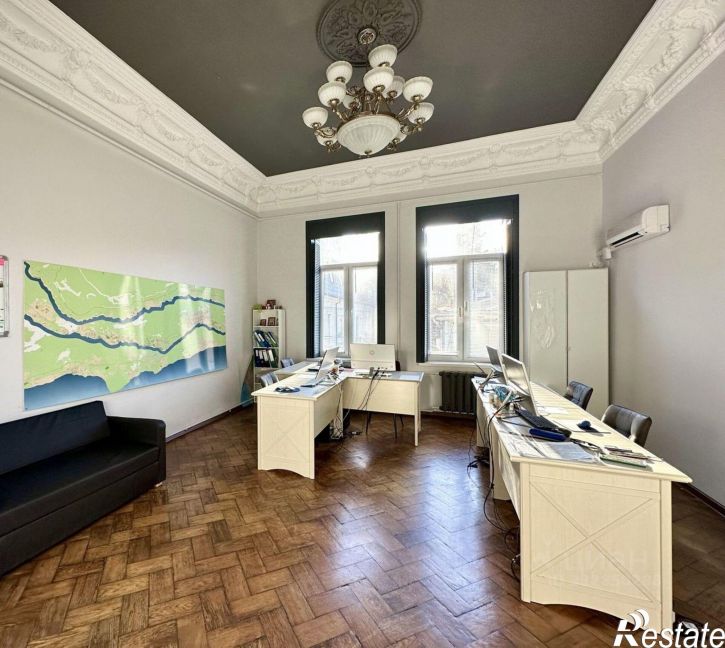 6-комн квартира ул Морская, 5,  д. 5