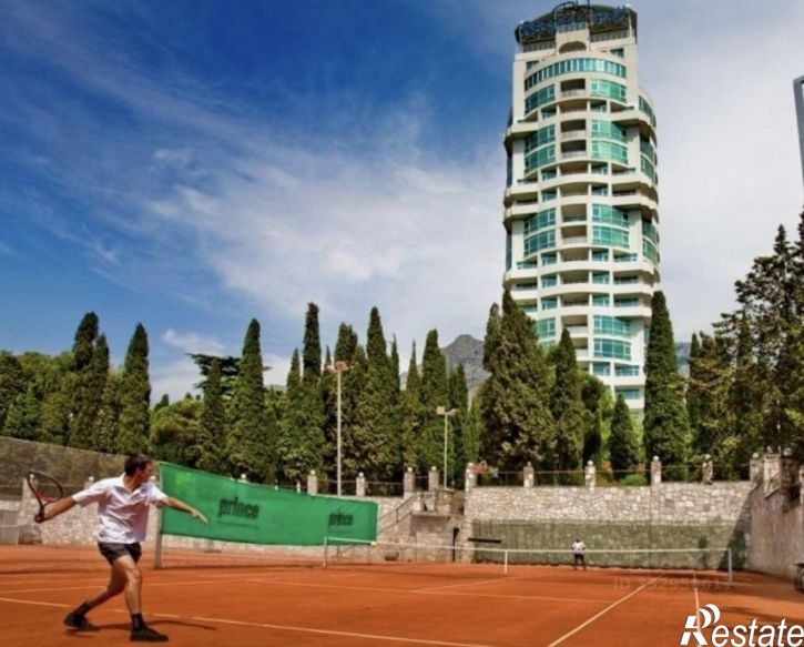 4-комн квартира Севастопольское шоссе, 82,  д. 82