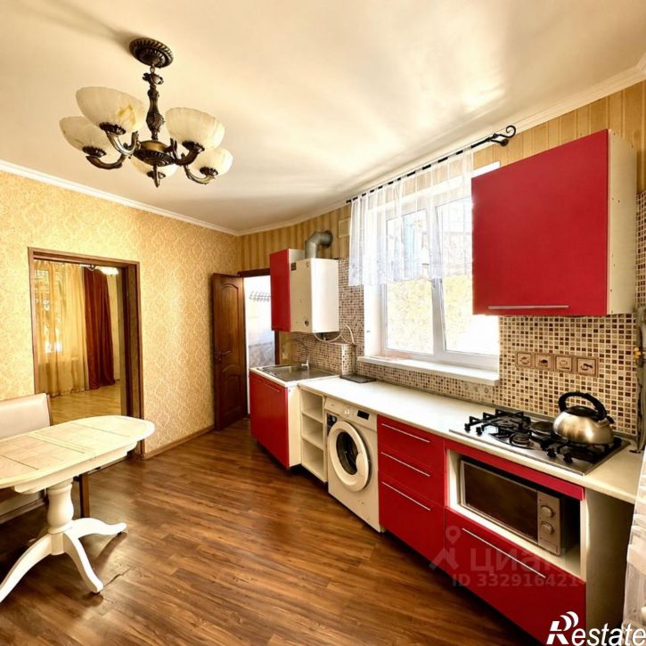 4-комн квартира ул Пироговская, 24,  д. 24