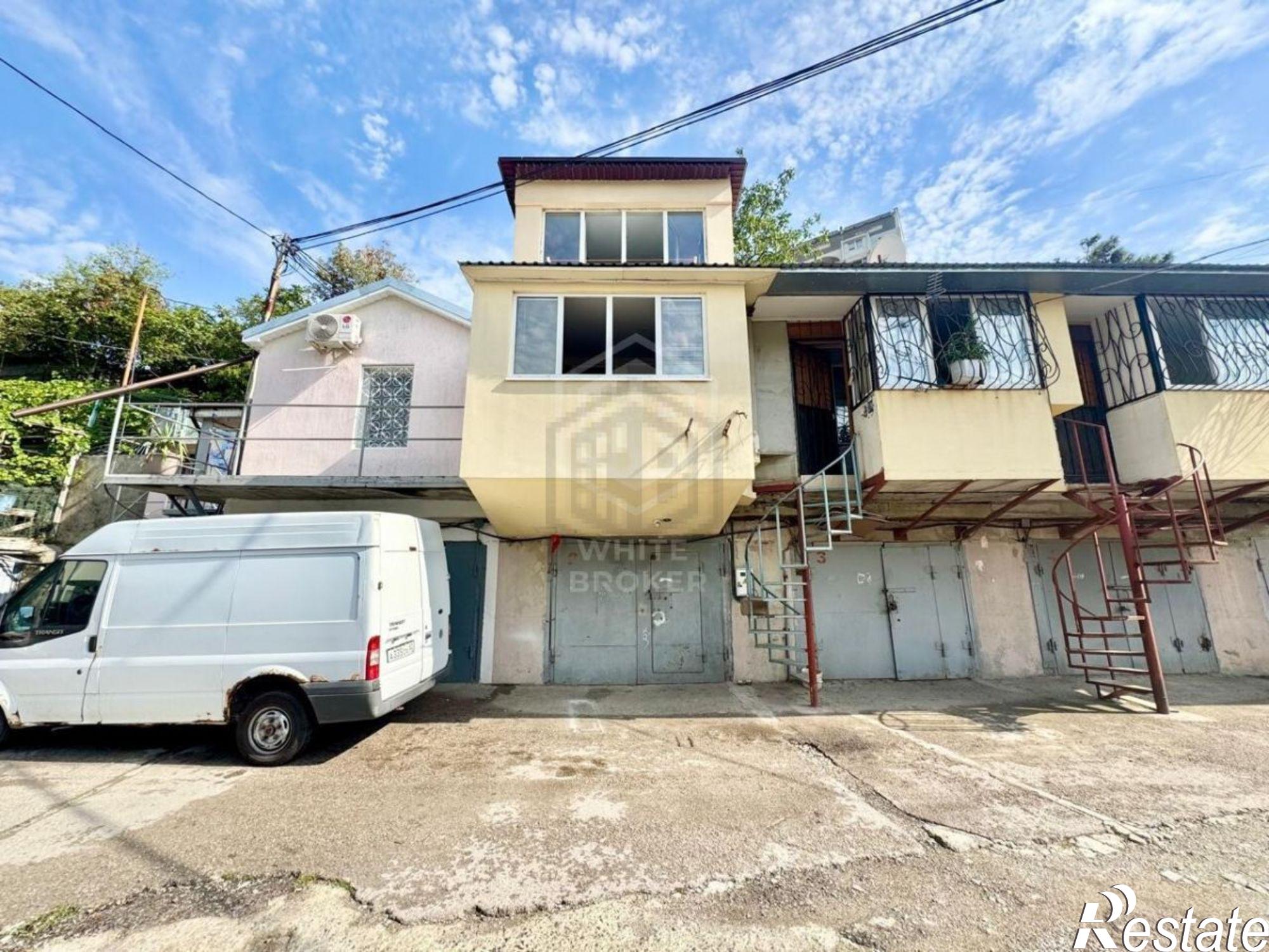 Купить гараж, место в паркинге за 8 449 150 рублей на ул Суворовская, 31 1
