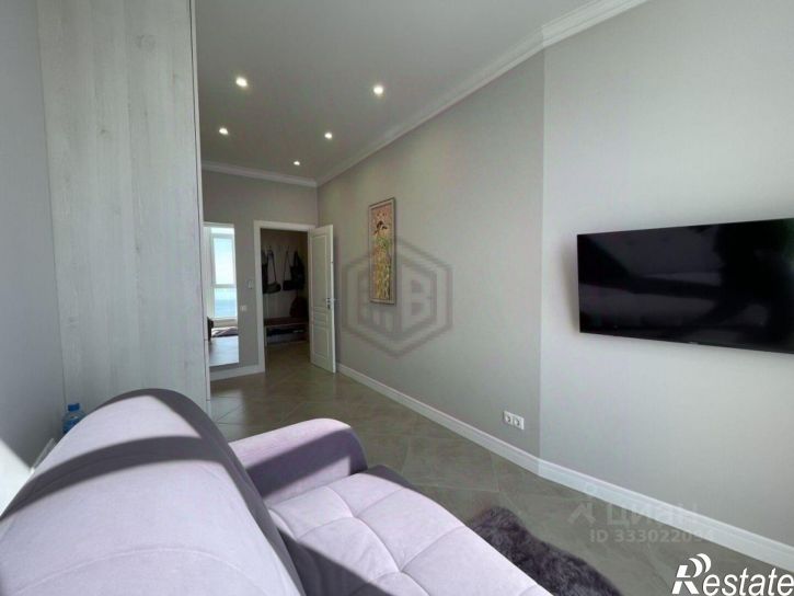 3-комн квартира ул Авроры, 12,  д. 12