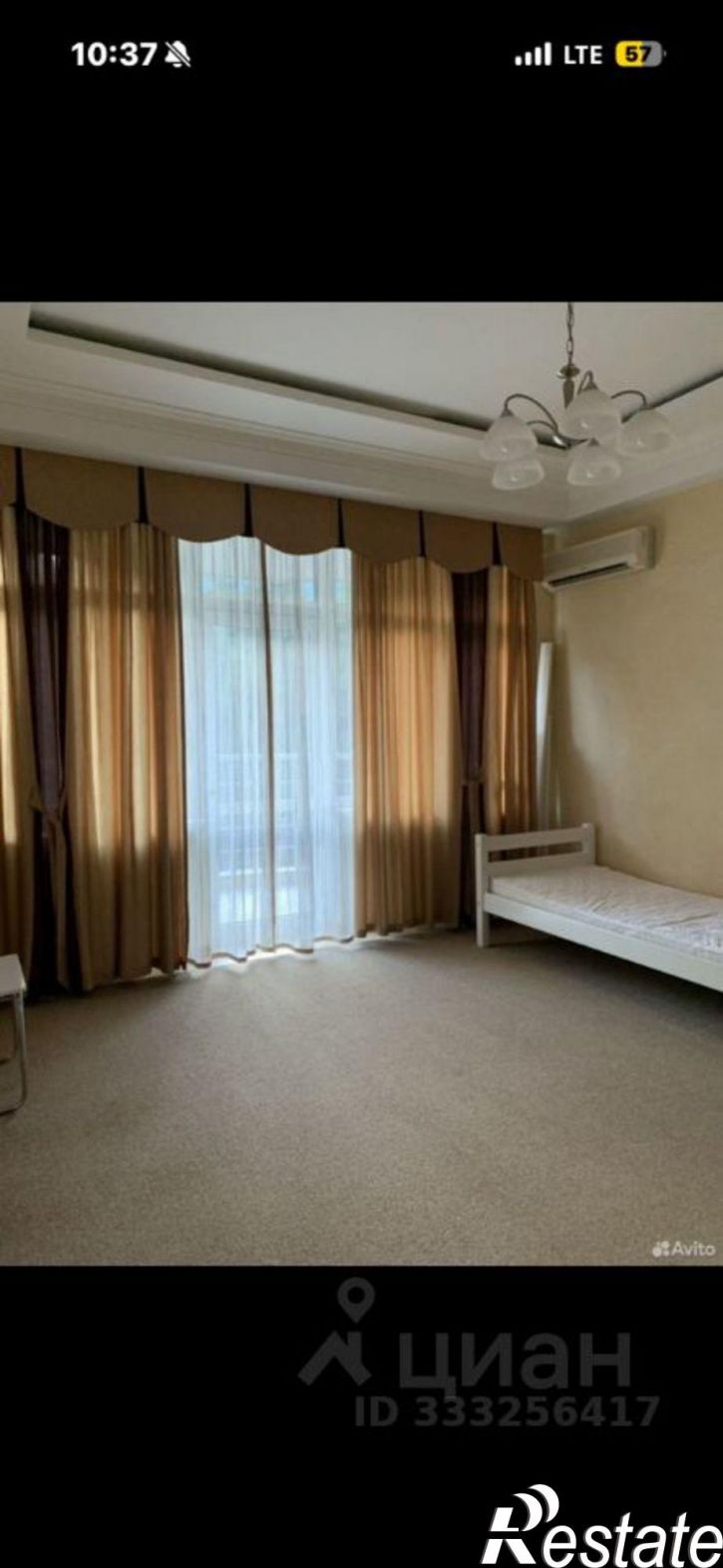 3-комн квартира ул Ялтинская, 16,  д. 16